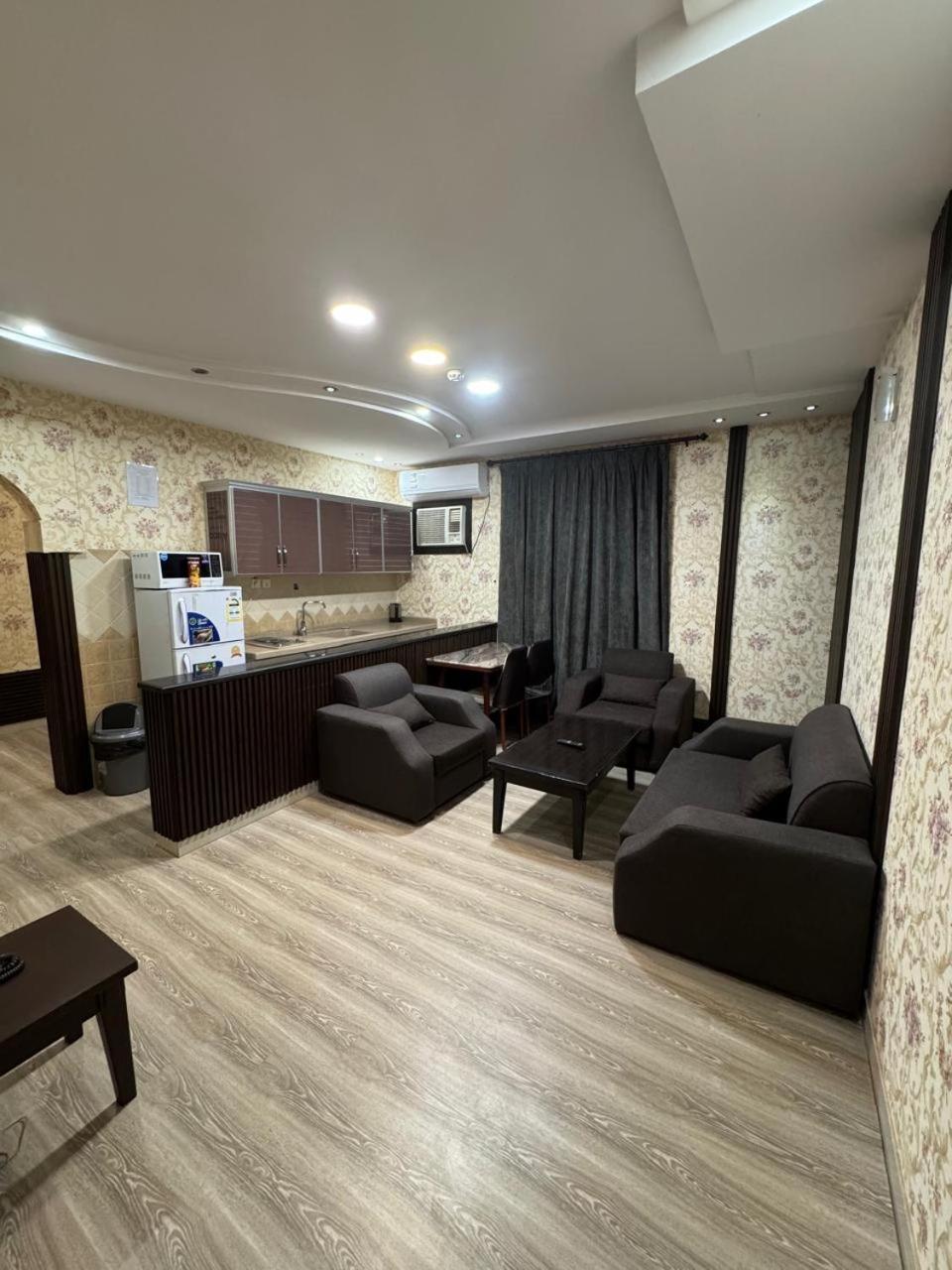 عروب الفرسان شقة فندقية *
